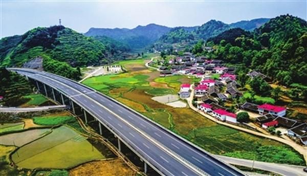 瓮安：黔中交通节点下的疫情防线与破防时刻