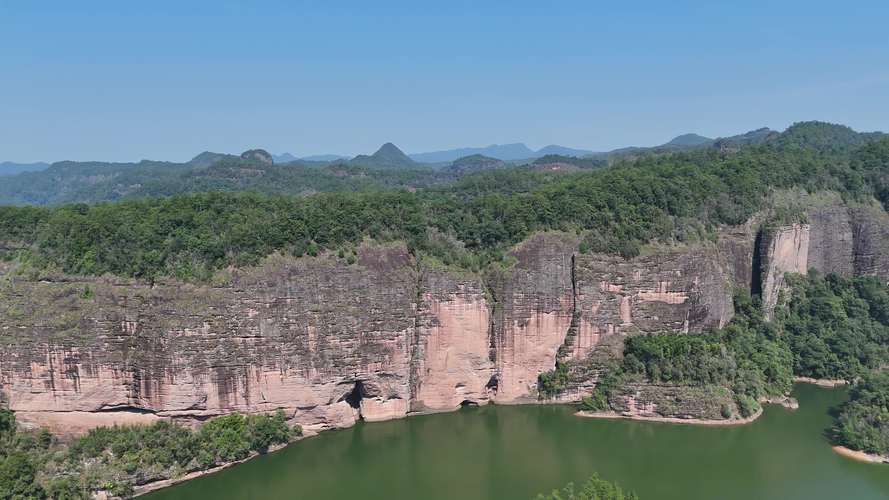 泰宁:丹霞地貌下的零感染孤岛与防控逻辑