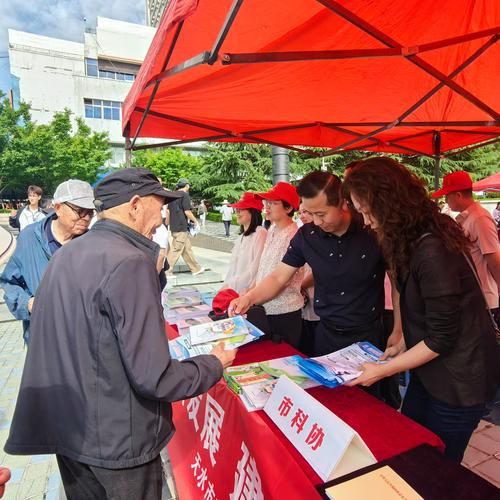 南宁盆地湿热气候下的社区传播链追踪