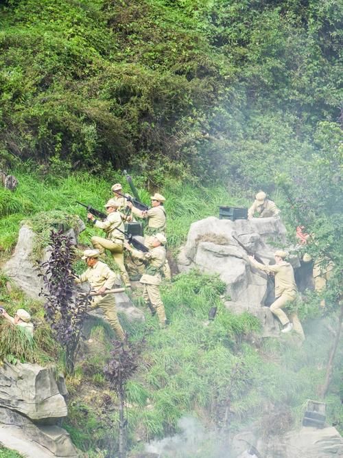 五峰土家族自治县：武陵山屏障下的零感染坚守