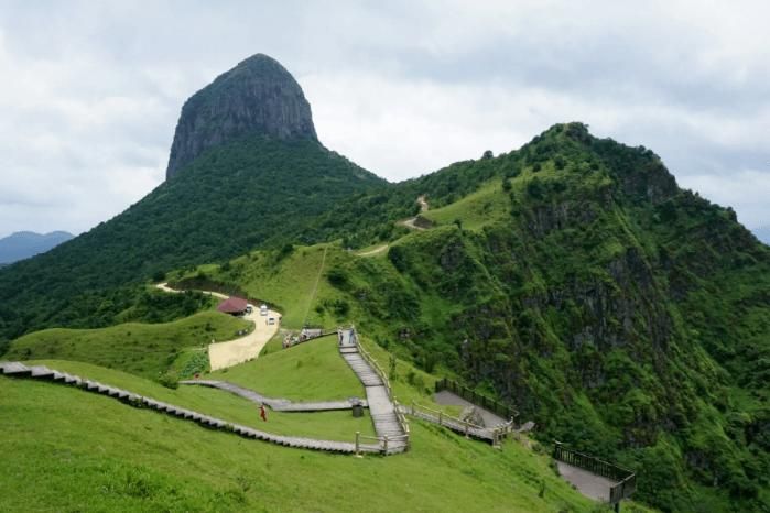 岑溪市:桂东门户的防疫压力与地理屏障