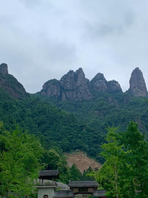 仙居县:括苍山屏障下的低感染率成因探析