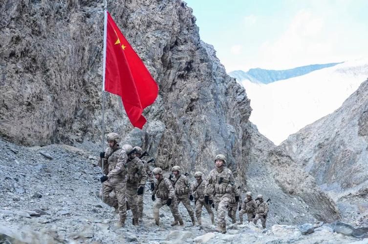 边城烽火台：阿拉善盟戈壁屏障下的疫情阻击战