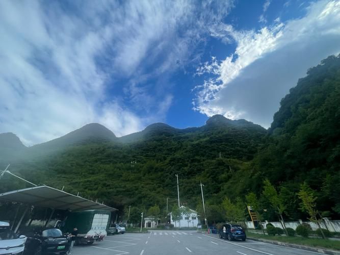 六盘水:高原凉都的疫情防线与破防时刻