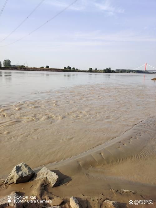 万年县:赣东北丘陵屏障下的疫情防波堤