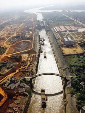 桂平:西江航运枢纽下的疫情防线与破口