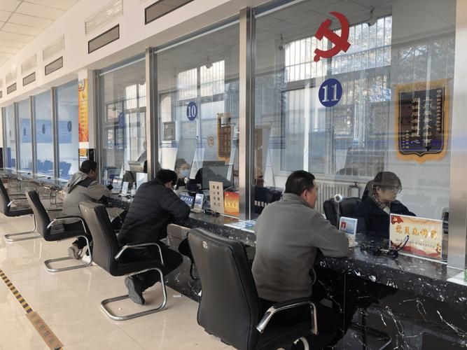 荥阳：交通枢纽下的防疫压力与精准流调