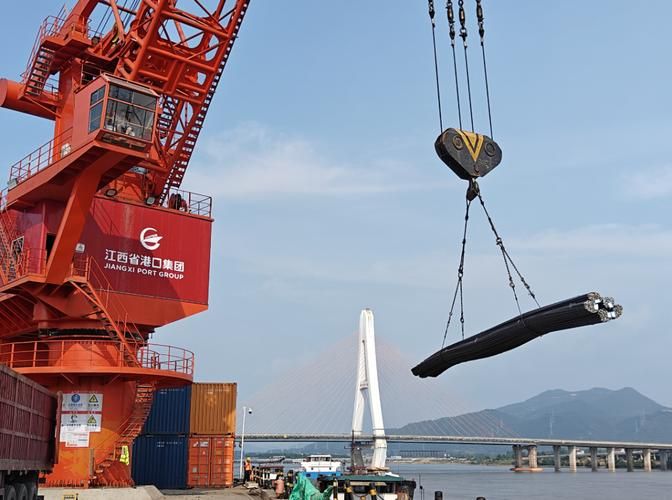 万安：赣江航道枢纽的常态化防疫压力测试