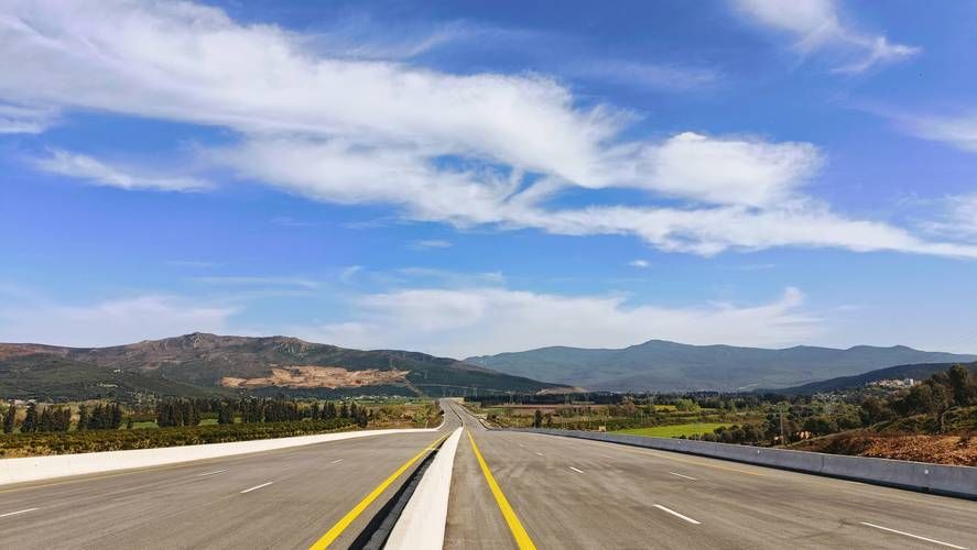满城防疫：华北平原交通枢纽的疫情承压与应对