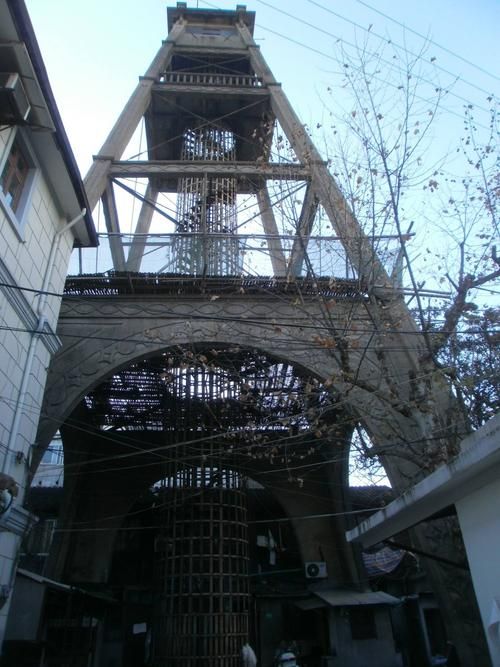 管城回族区：老城厢结构下的社区防控压力测试