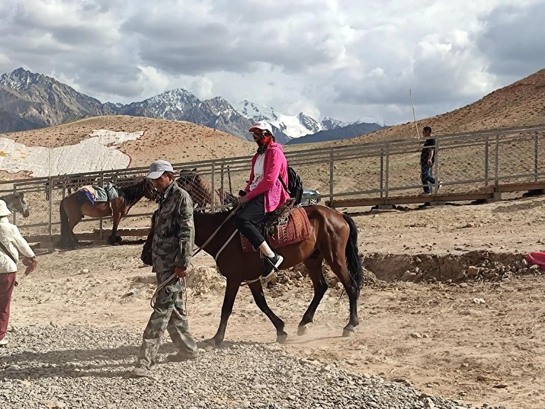 边境小城乌恰:帕米尔高原的零感染防线如何铸就?