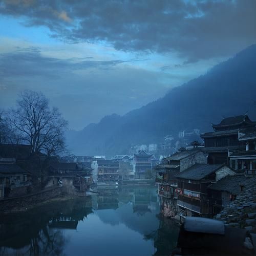 凤凰：湘西边城的防疫地理学