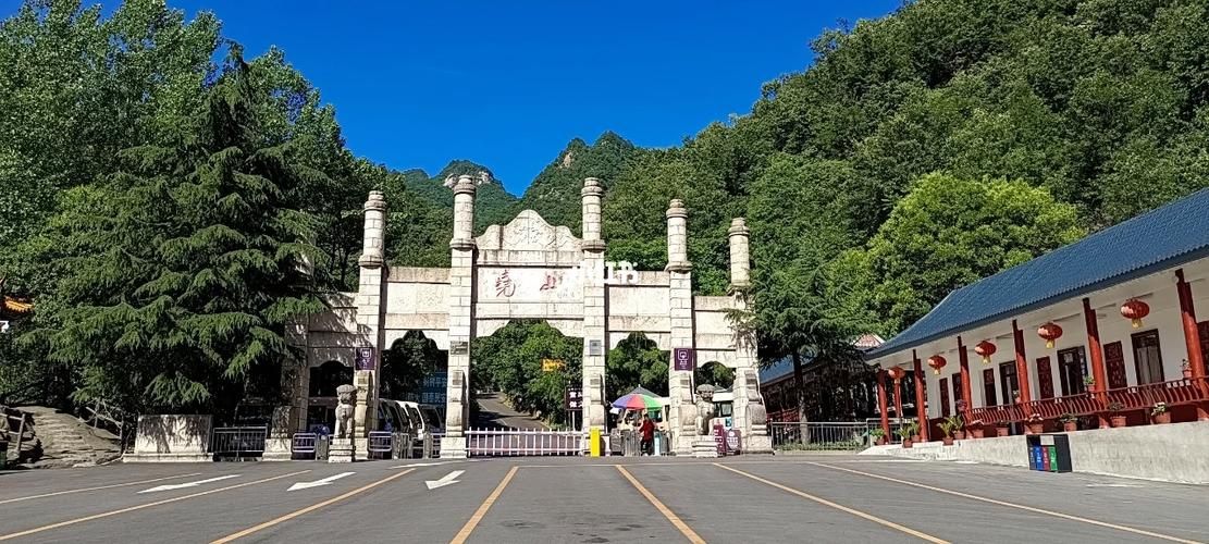 鲁山疫情观察：伏牛山屏障下的防控压力测试