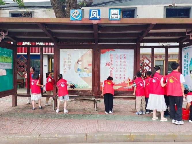 【长江港城防疫样本：张家港的交通枢纽压力与社区防控实践】