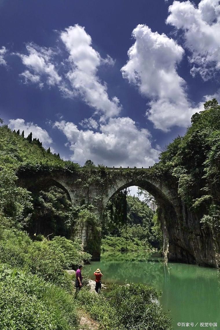 罗甸：喀斯特屏障下的零感染坚守