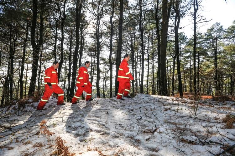 【大关县：乌蒙山屏障下的疫情防线与破防时刻】