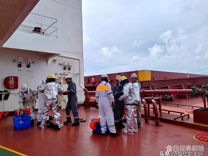 镇海港区疫情溯源:沿海工业枢纽的防控压力测试