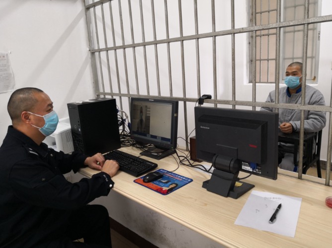 柯坪：塔漠边缘的零感染坚守与物理防线解析