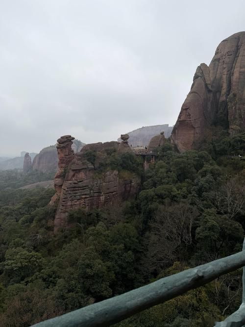 弋阳疫情观察：龟峰屏障下的防控挑战与应对