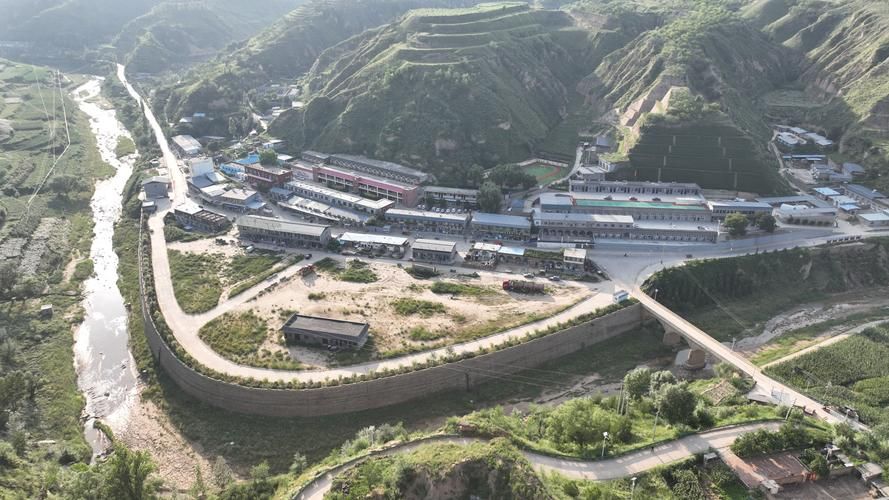 米脂:黄土高原沟壑间的静默防线与零星破防