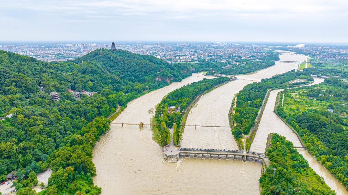 彭州：成都北部门户的疫情防波堤