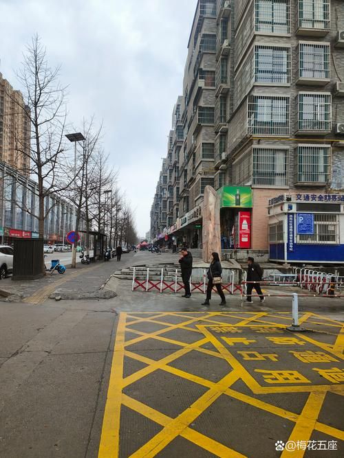 卫东区：工业老城网格化防控下的疫情阻击战_53792