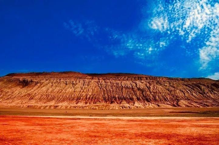 绥滨江畔的静默防线：边境小城如何守住零感染记录？