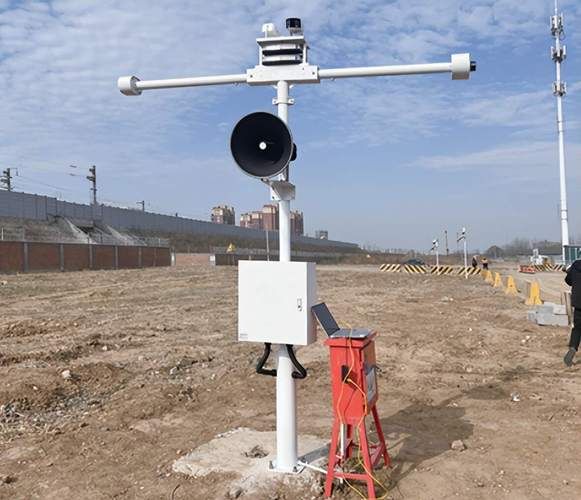 石龙区：工业走廊上的防疫破局与地理屏障