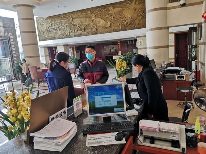 彭山：岷江之畔的防疫屏障与零星破防