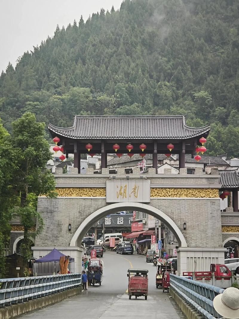 花垣：湘西边城的防疫坚守与地理屏障