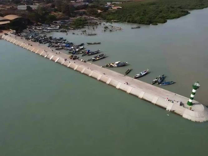 兴国：赣南丘陵腹地的疫情防波堤