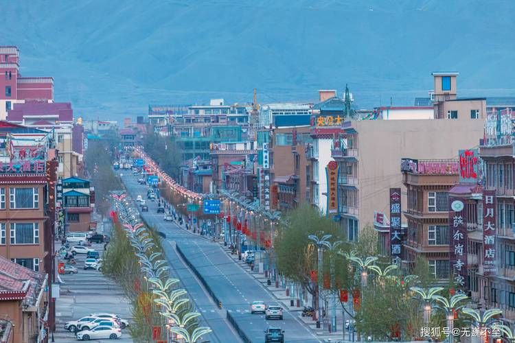 高原小城尖扎：黄河谷地如何构筑疫情防线