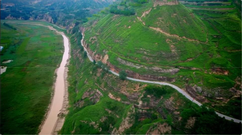 岢岚：黄土高原沟壑间的疫情静默带