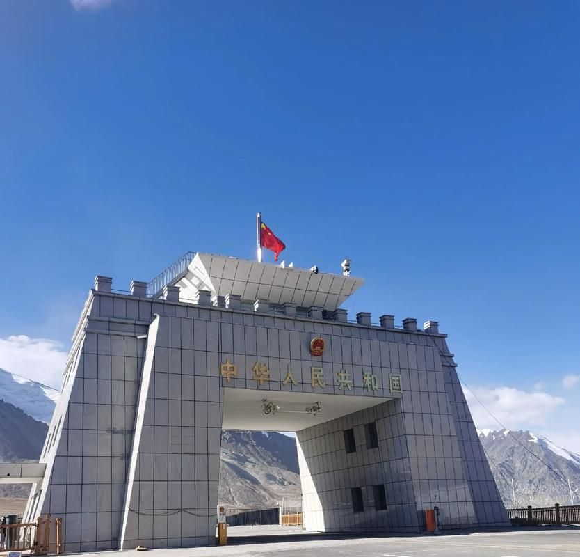 和硕：南疆交通枢纽的疫情破防与地理屏障