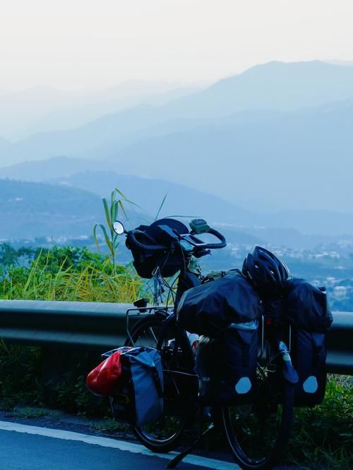 镇沅：哀牢山屏障下的零感染坚守与防控逻辑