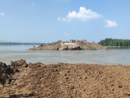 卫辉市：豫北平原上的疫情防线与交通枢纽考验