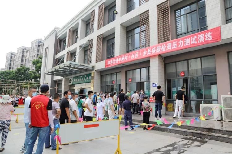 江阴：长江咽喉的防疫压力测试