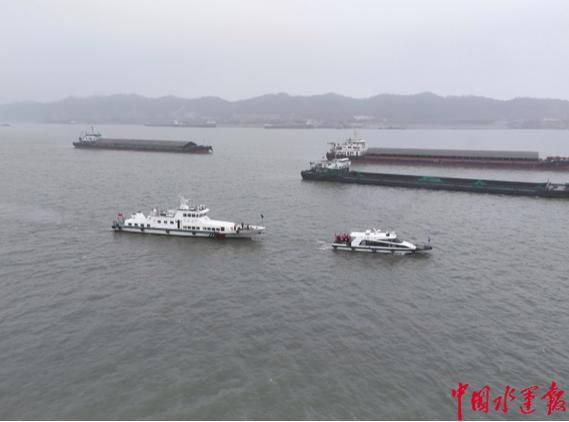 九江疫情：长江口岸枢纽下的防控压力与地理屏障