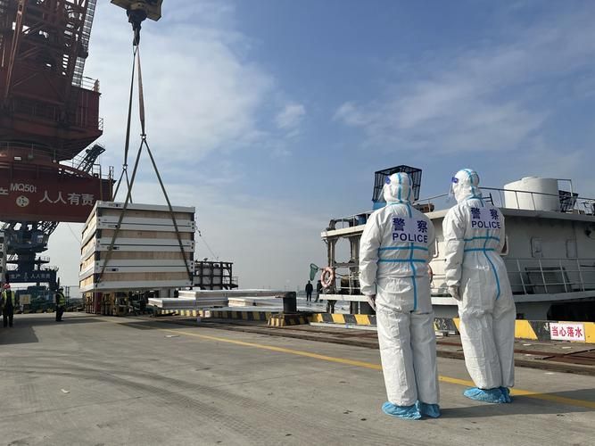 边境小城的防疫平衡：大新县如何在口岸压力下守住零感染？_38481