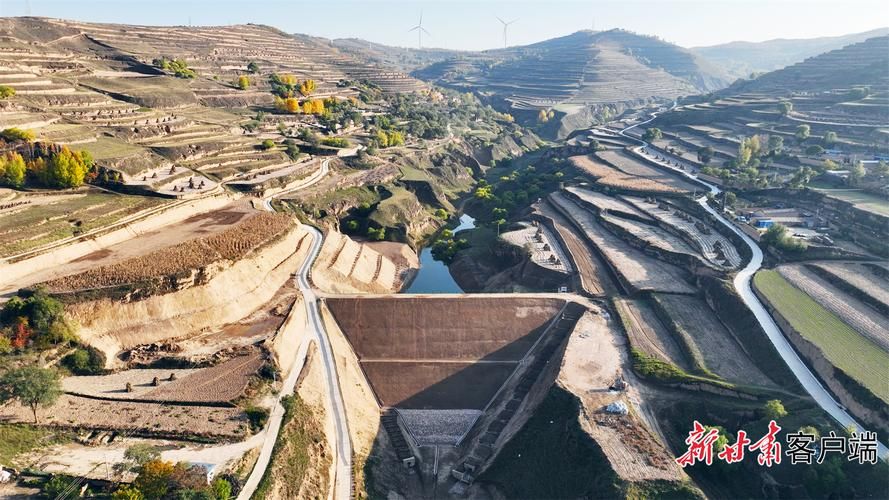 长武:黄土高原沟壑间的疫情防波堤