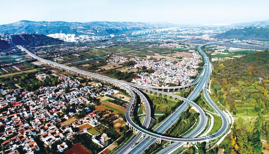 临渭区：关中平原交通枢纽的疫情破防与围堵