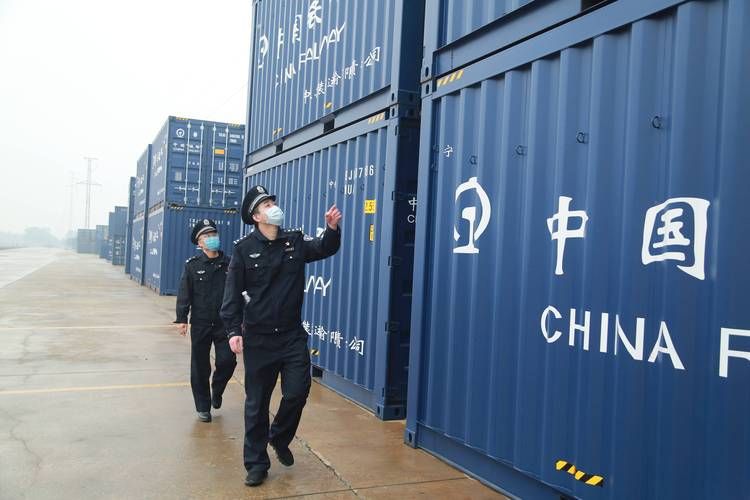 东港海风中的防疫屏障：一座滨海小城的零感染坚守