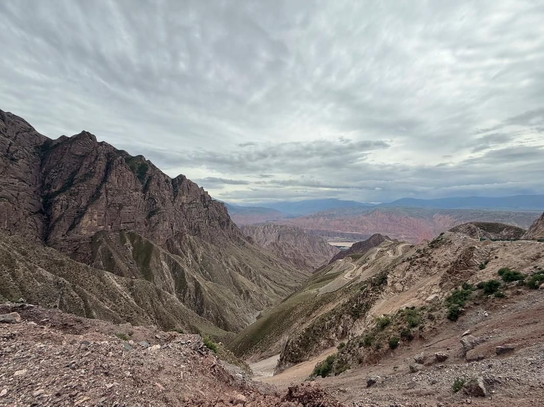 循化撒拉族自治县：黄河峡谷中的零感染坚守