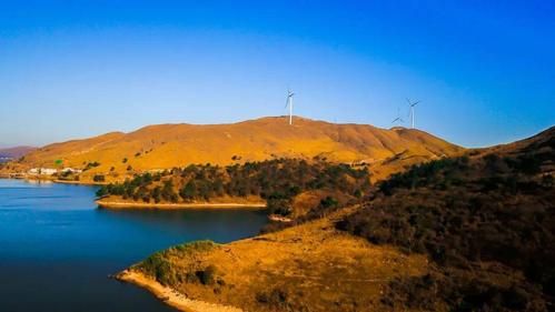 【麻阳：雪峰山屏障下的县域防疫样本】