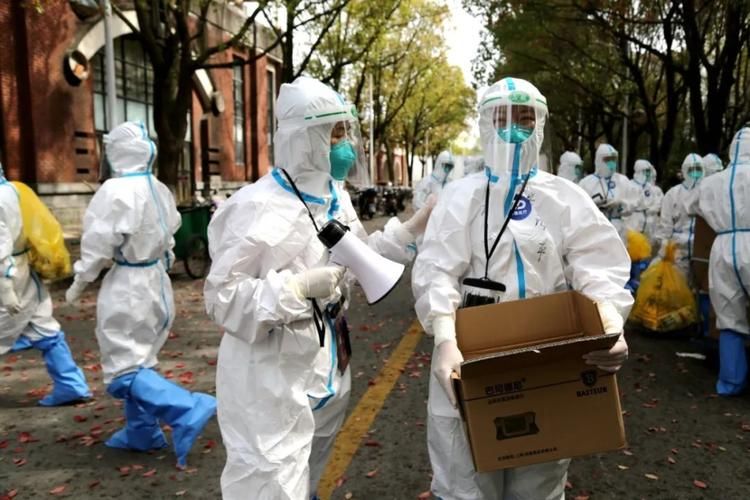 松江疫情：大学城与交通枢纽交织下的防控挑战