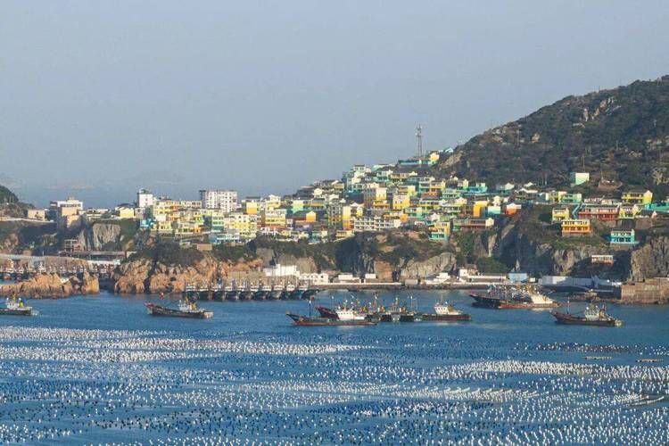 海岛屏障与流动风险：嵊泗县疫情防线的地理博弈