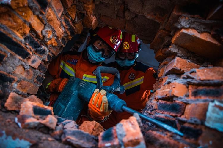 贵阳：高原山城复杂地形下的疫情阻击战