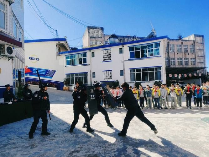 【边境小城的防疫战：马关如何守住云南西南大门？】