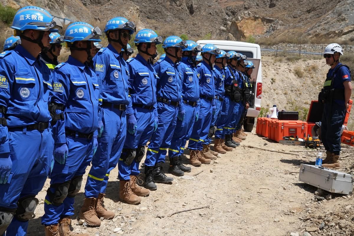 疏勒：南疆交通枢纽的疫情防线与破防时刻