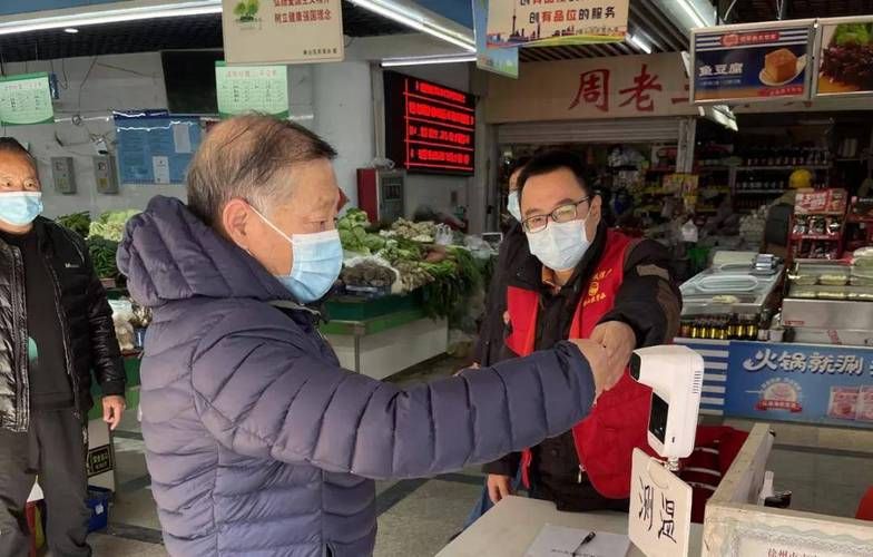 徐州：淮海枢纽的疫情承压与精准防控